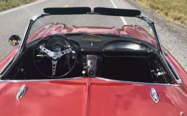 Chevrolet-corvette-1962-custom-10