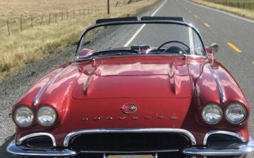 Chevrolet-corvette-1962-custom-4