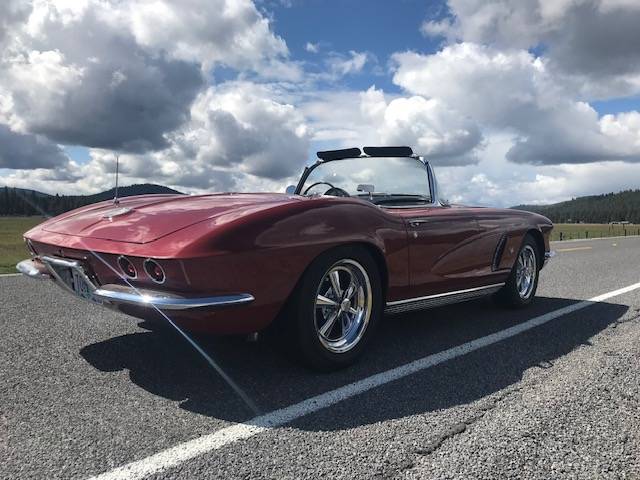 Chevrolet-corvette-1962-custom-7