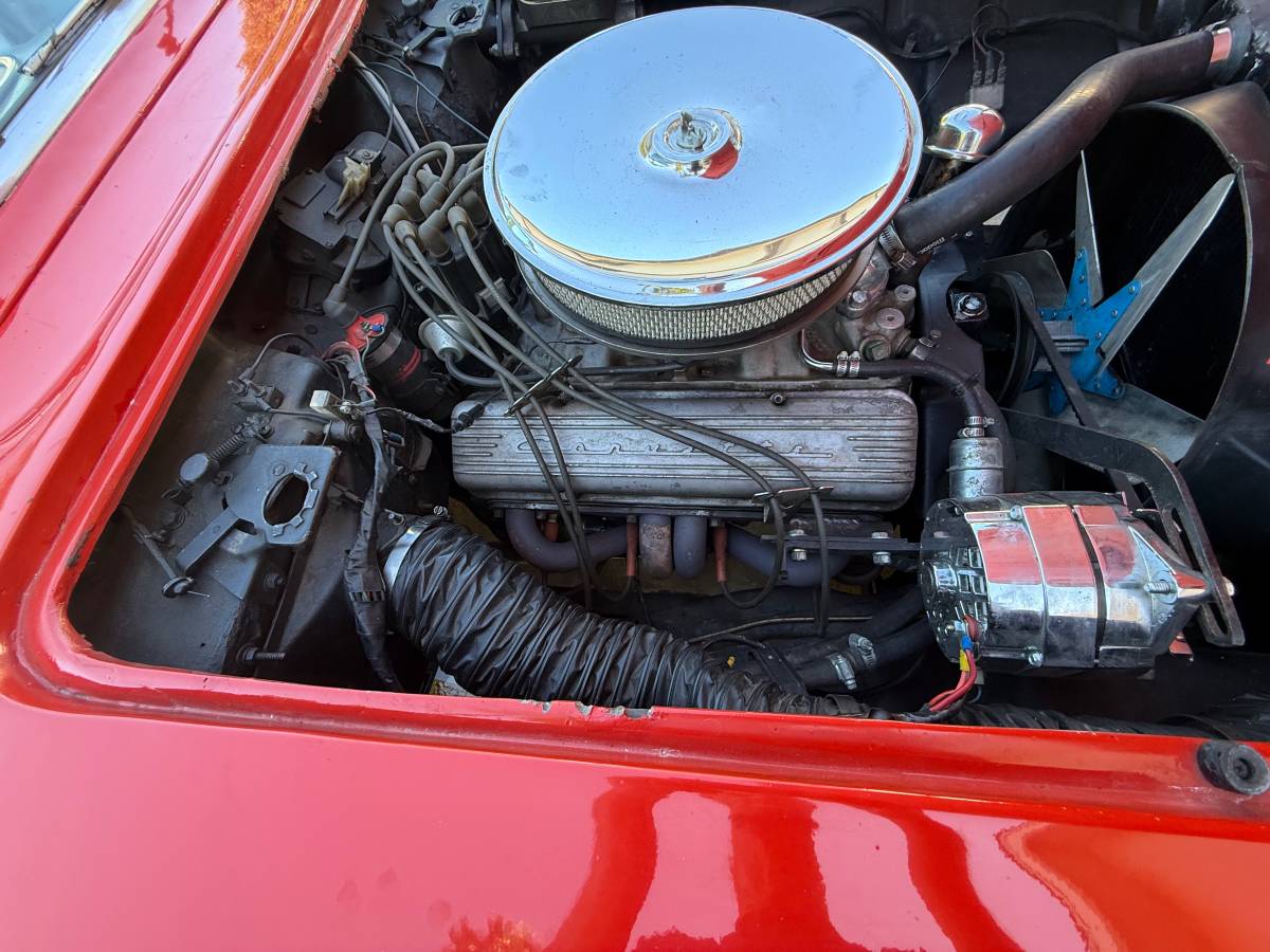 Chevrolet-corvette-1962-red-19