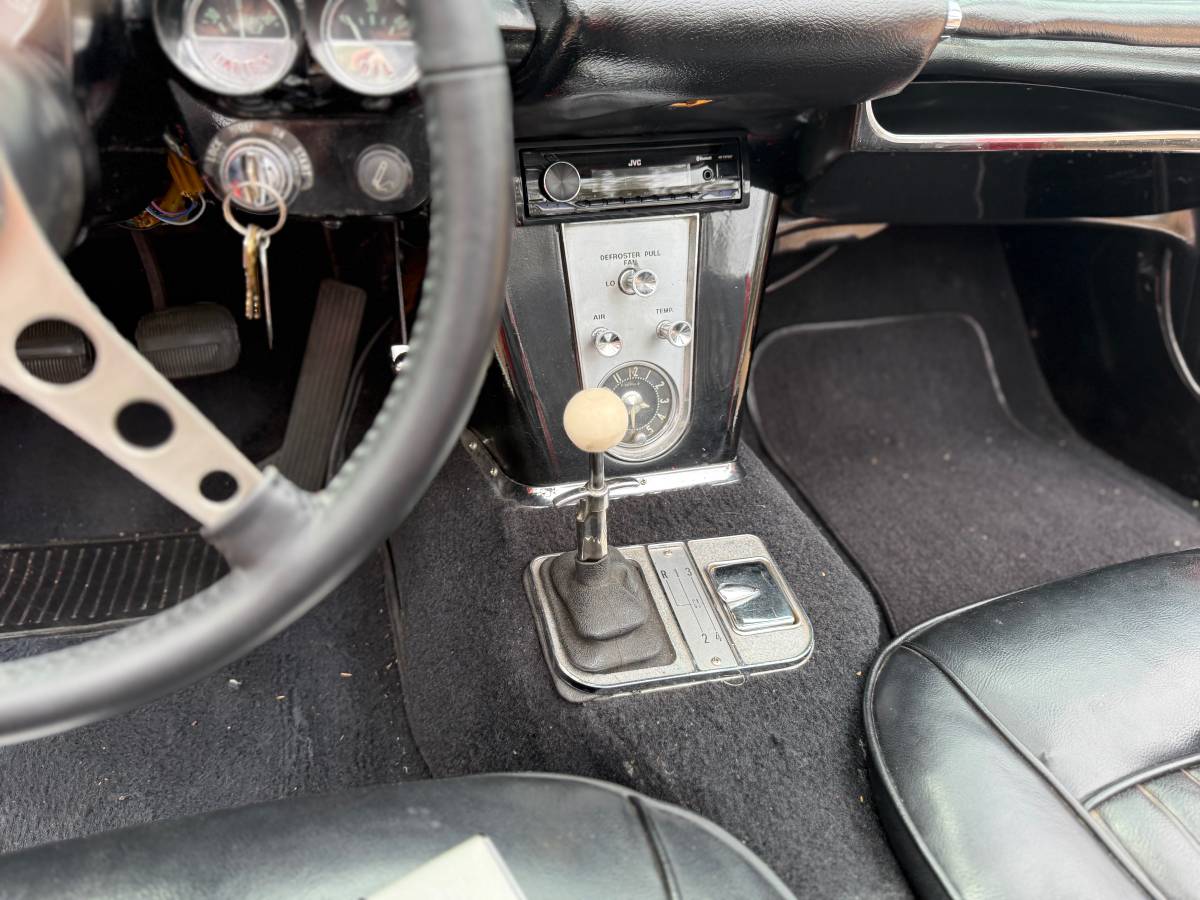 Chevrolet-corvette-1962-red-22