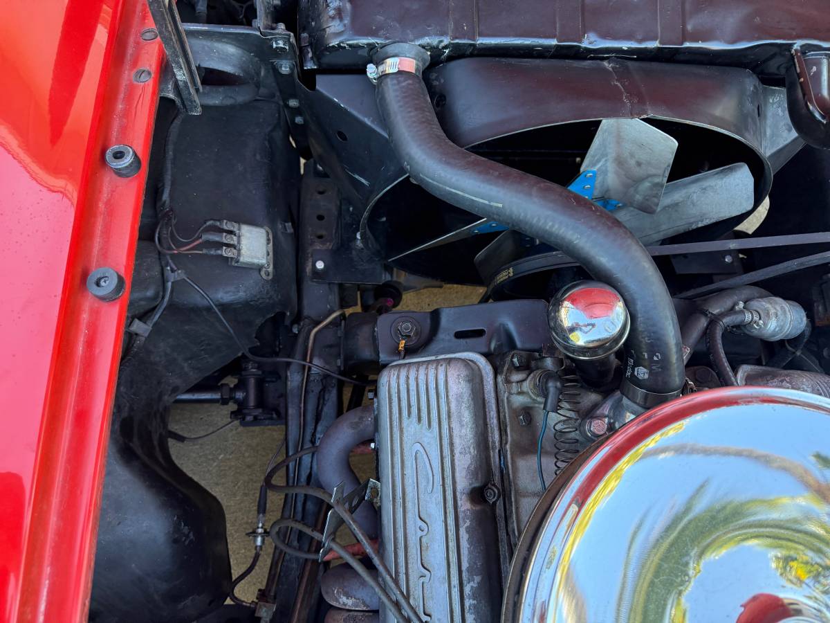 Chevrolet-corvette-1962-red-26