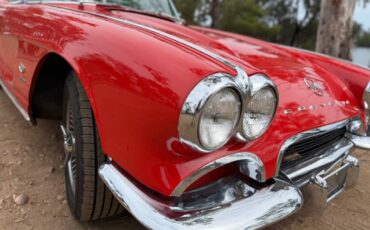 Chevrolet-corvette-1962-red-28