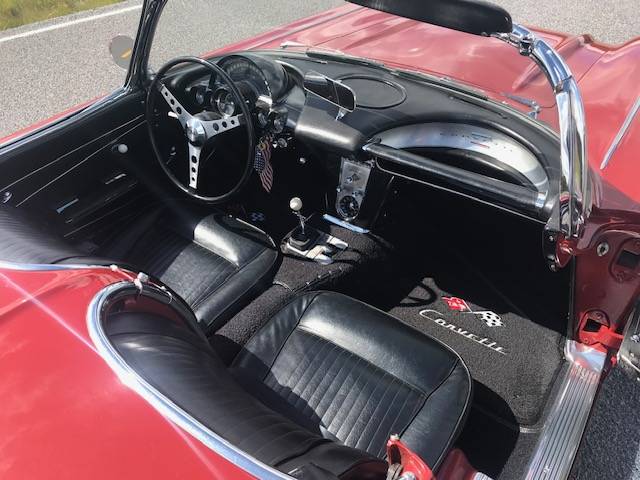 Chevrolet-corvette-1962-red-6