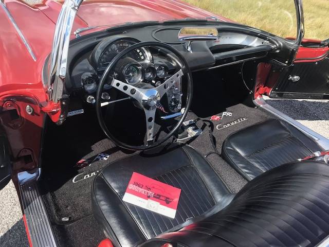Chevrolet-corvette-1962-red-7
