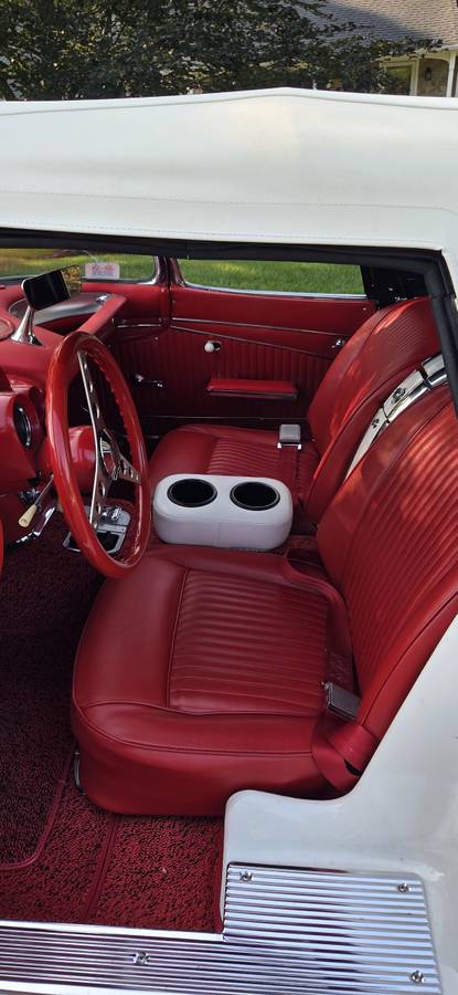 Chevrolet-corvette-1962-white-18