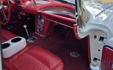 Chevrolet-corvette-1962-white-7