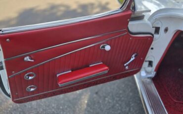 Chevrolet-corvette-1962-white-8