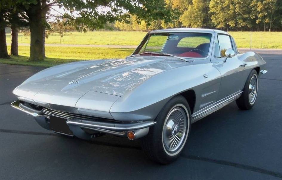 Chevrolet-corvette-1964-silver-3