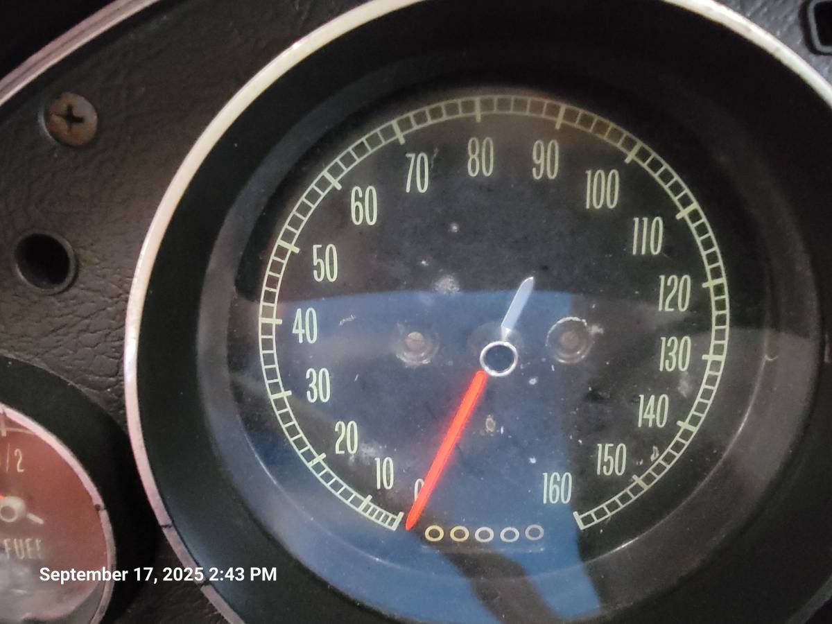 Chevrolet-corvette-1965-red-13