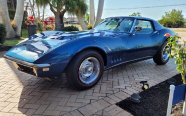 Chevrolet-corvette-1968-blue-1