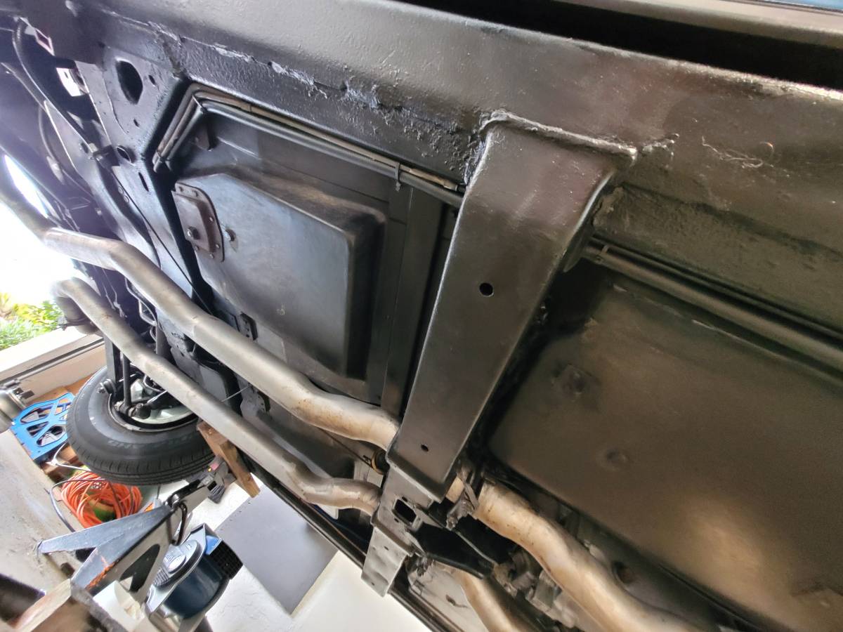 Chevrolet-corvette-1968-blue-11