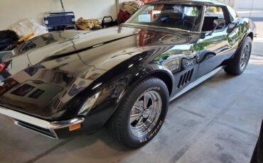 Chevrolet-corvette-1969-black-13