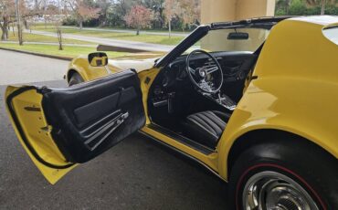 Chevrolet-corvette-1969-yellow-12