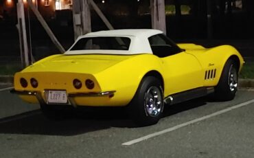 Chevrolet-corvette-1969-yellow-14