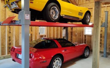 Chevrolet-corvette-1969-yellow-15