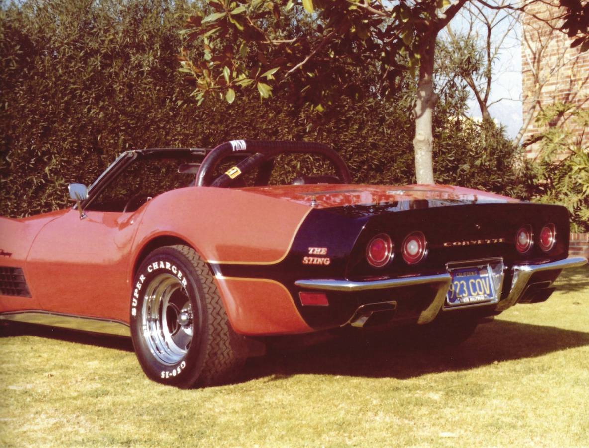 Chevrolet-corvette-1970-red-13