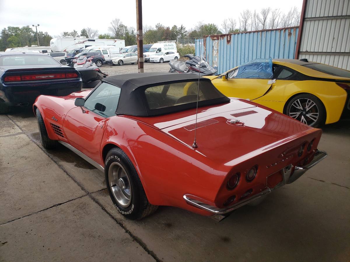 Chevrolet-corvette-1970-red-2