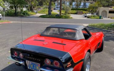 Chevrolet-corvette-1970-red-2