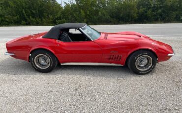 Chevrolet-corvette-1970-red