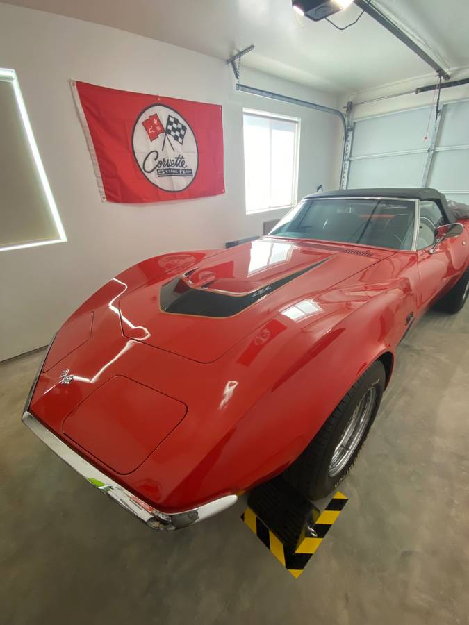 Chevrolet-corvette-1970-red-5