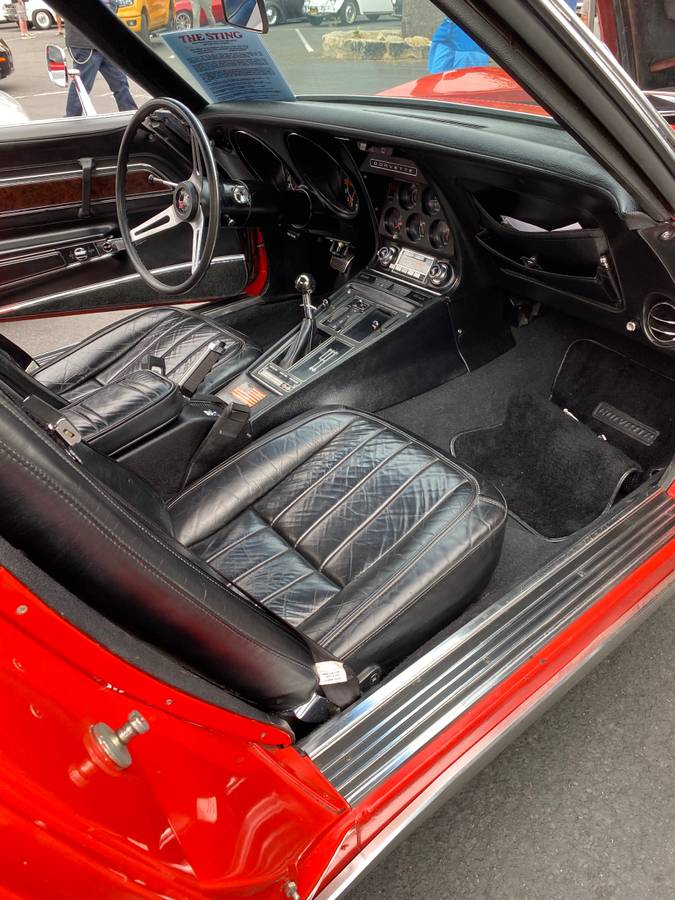 Chevrolet-corvette-1970-red-7