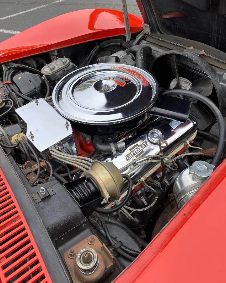 Chevrolet-corvette-1970-red-8