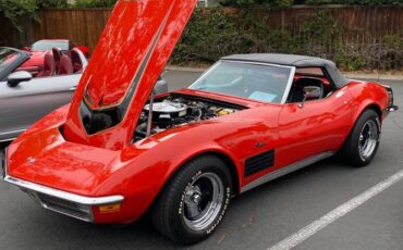 Chevrolet-corvette-1970-red-9