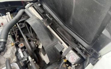 Chevrolet-corvette-1971-white-4