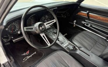 Chevrolet-corvette-1971-white-7
