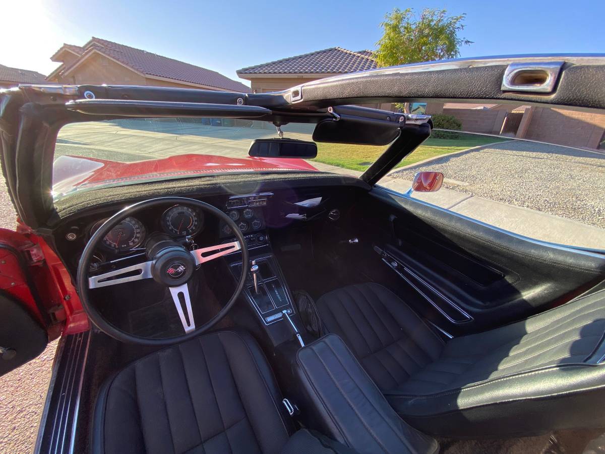 Chevrolet-corvette-1972-10