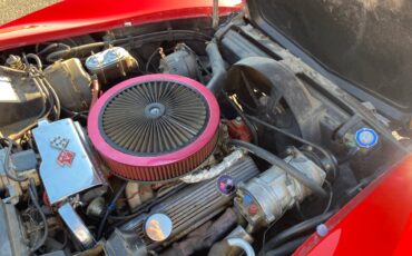 Chevrolet-corvette-1972-13