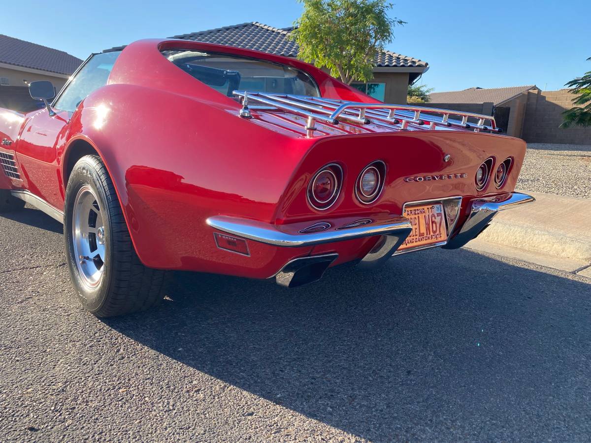 Chevrolet-corvette-1972-2