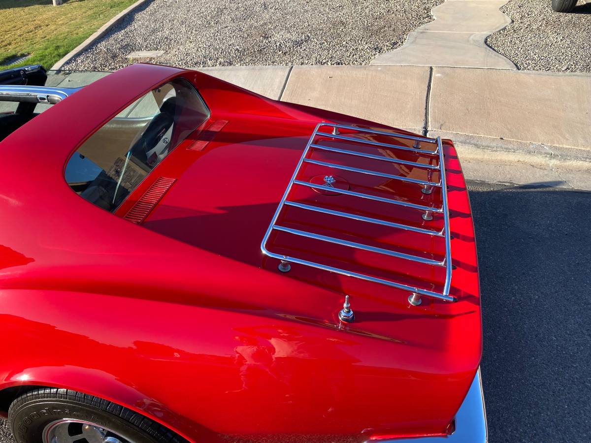 Chevrolet-corvette-1972-3