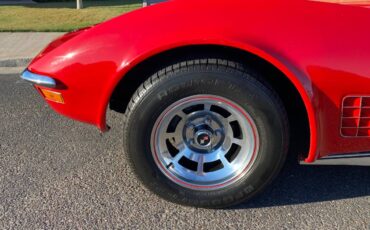 Chevrolet-corvette-1972-4