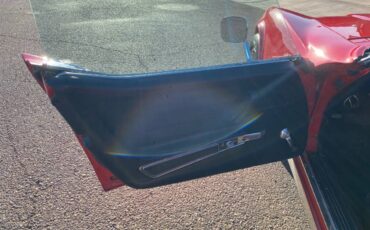 Chevrolet-corvette-1972-9