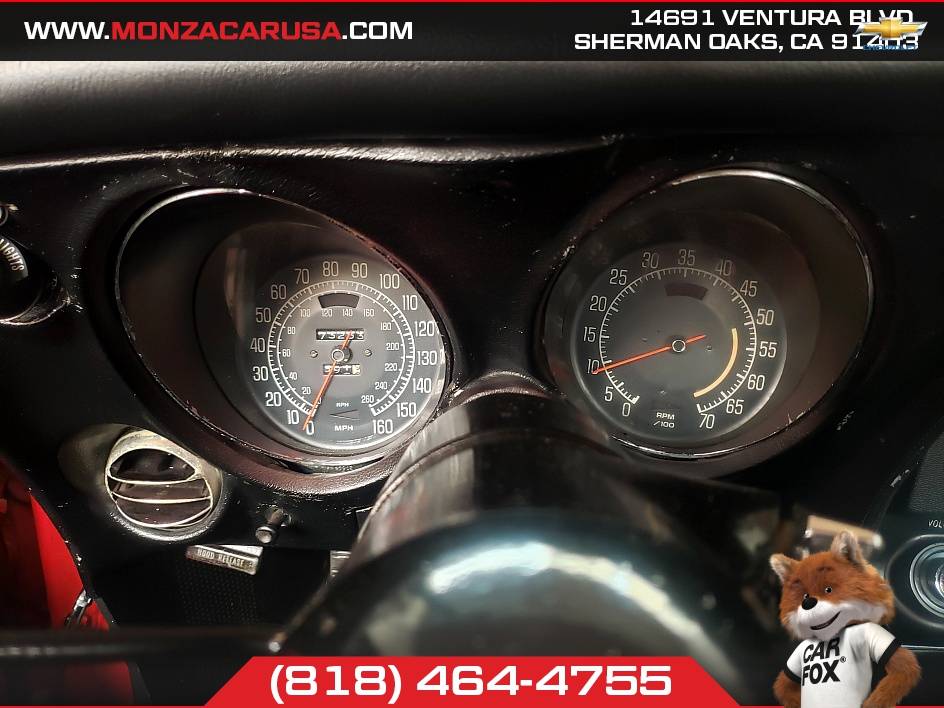 Chevrolet-corvette-1975-10