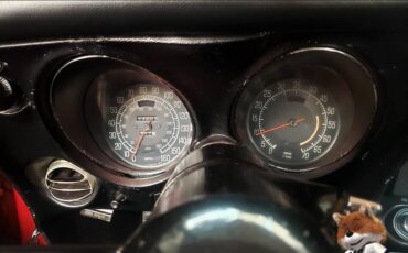 Chevrolet-corvette-1975-3