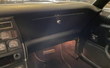 Chevrolet-corvette-1977-yellow-188