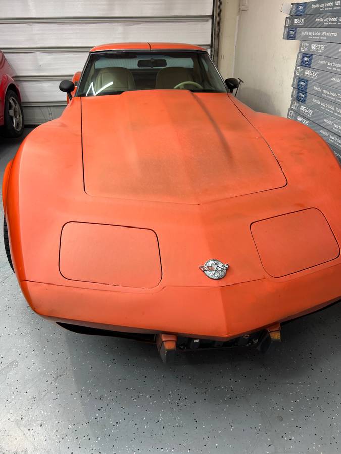 Chevrolet-corvette-1978-3