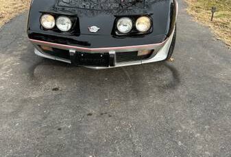 Chevrolet-corvette-1978-black-20