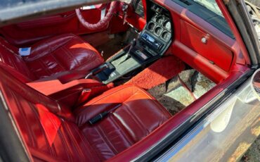 Chevrolet-corvette-1978-grey-5