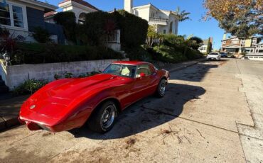 Chevrolet-corvette-1978-red-1