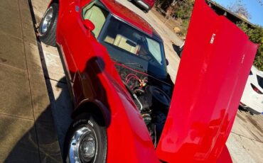 Chevrolet-corvette-1978-red-6