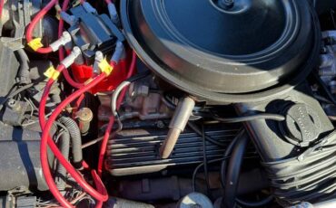 Chevrolet-corvette-1978-red-7