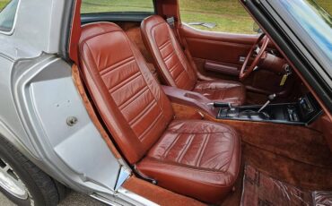 Chevrolet-corvette-1978-silver-17