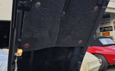 Chevrolet-corvette-1978-silver-20