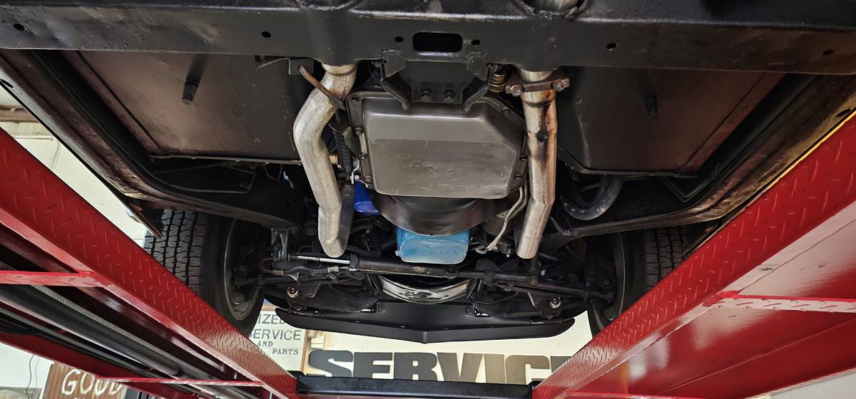 Chevrolet-corvette-1978-silver-23