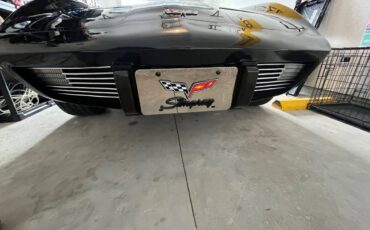 Chevrolet-corvette-1979-black-3