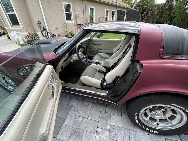 Chevrolet-corvette-1980-custom-1